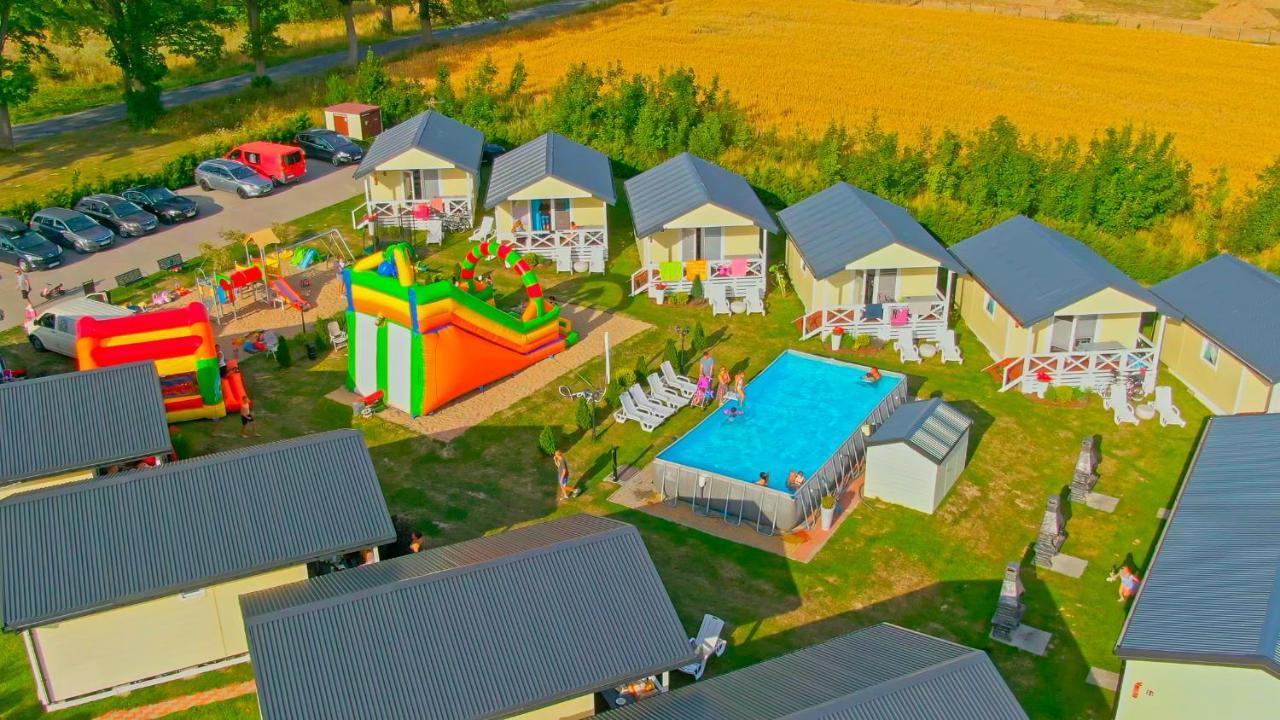 Holiday Camp Sarbinowo Buitenkant foto